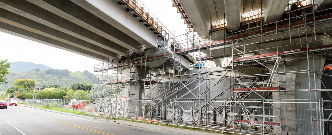 2000-M2PP-Raumati-Road-bridge-underneath