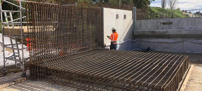 Waikato Expressway   Hamilton East Project Mangaonua Wingwalls