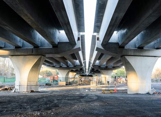 2000-M2PP-Waikanae-bridge-underneath